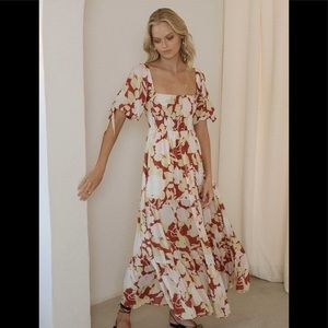 Kivari Zanthe Floral Maxi Dress